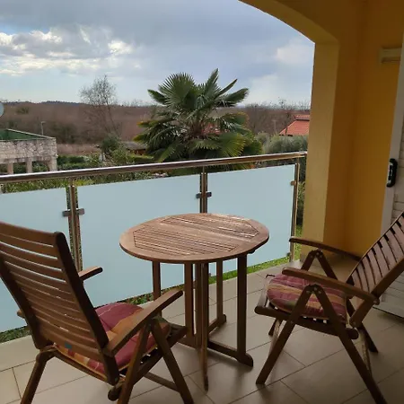 Oasis Apartamento Poreč