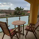 Oasis Διαμέρισμα Πόρετς